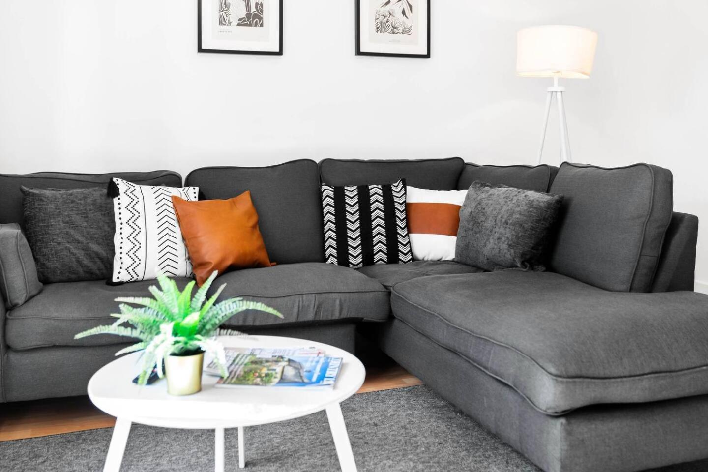 City Centre - Two Bedroom Apartment - Juliet Balcony - Secure Parking - Wifi - Smart Tv - Top Rated -33S Birmingham Eksteriør bilde